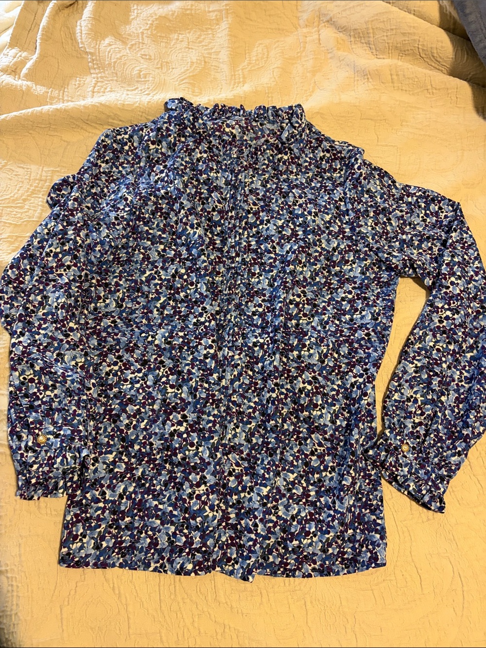 Womens Blue Floral Mock-Neck Long-Sleeve Blouse